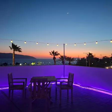 Sunset Seaview *